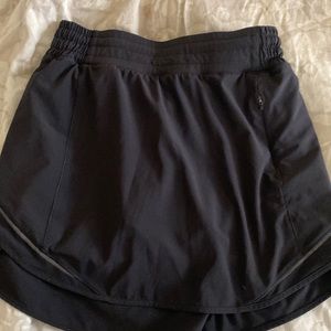 Lululemon golf skort size 4
